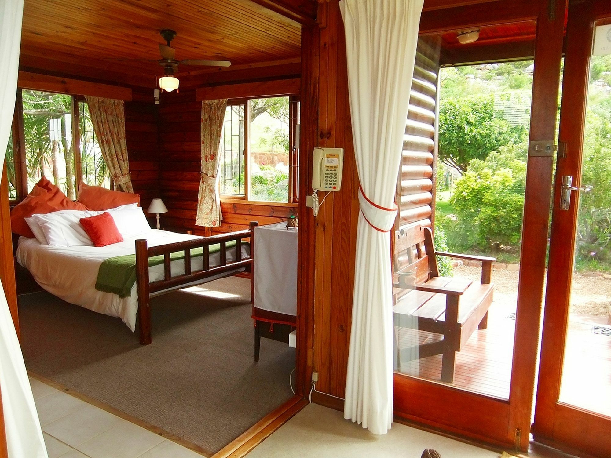 Makapa Lodge Кейптаун Екстериор снимка